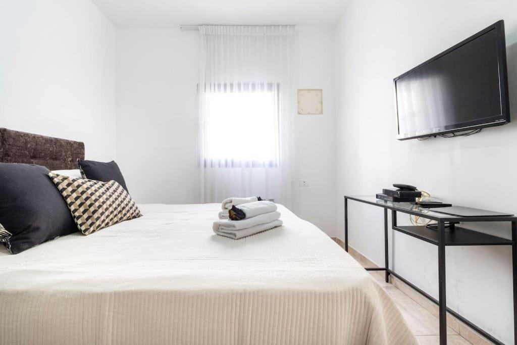 Luxury 3 Bedroom Apt, Harav Kook7 Jerusalem Exterior foto