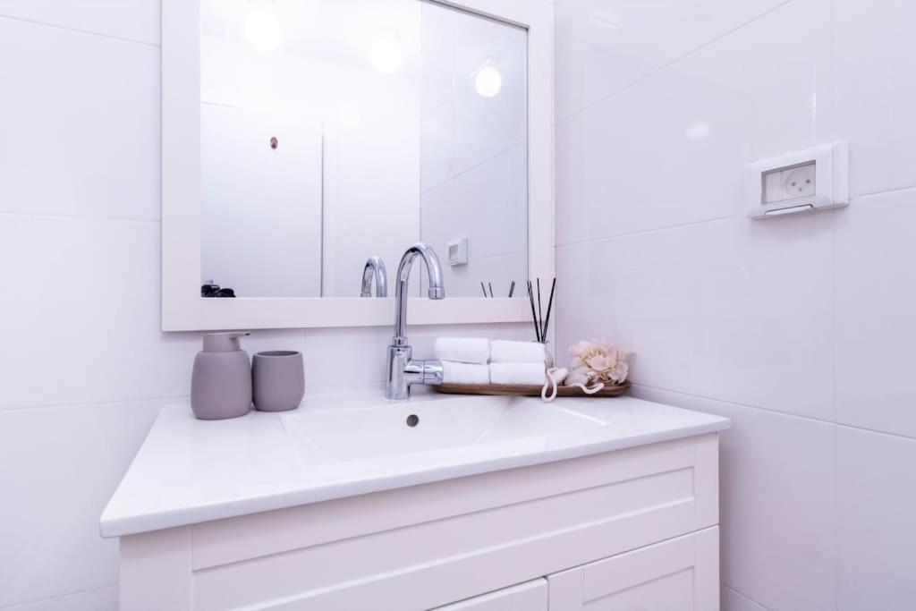 Luxury 3 Bedroom Apt, Harav Kook7 Jerusalem Exterior foto