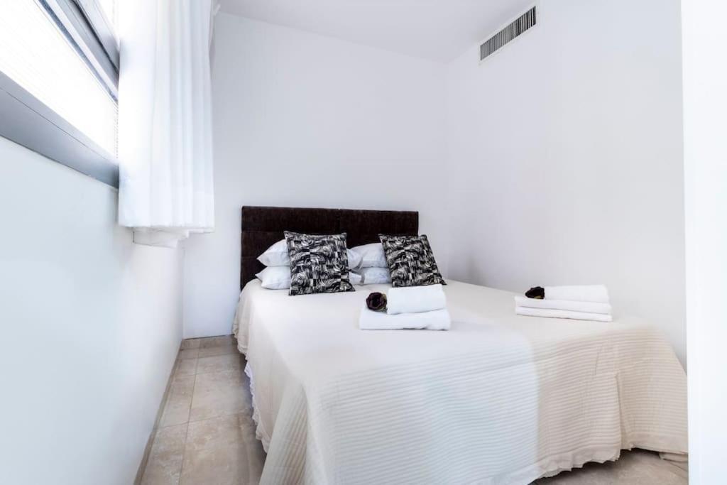 Luxury 3 Bedroom Apt, Harav Kook7 Jerusalem Exterior foto